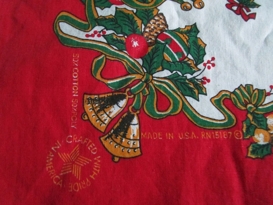 Bandana de Navidad vintage campanas diseño acebo hecho en EE. UU. GUC Foto 4 de 4