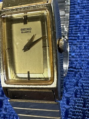 Vintage Seiko Wrist Watch Ladies Metal Steel 2020-5830 Gold Slim