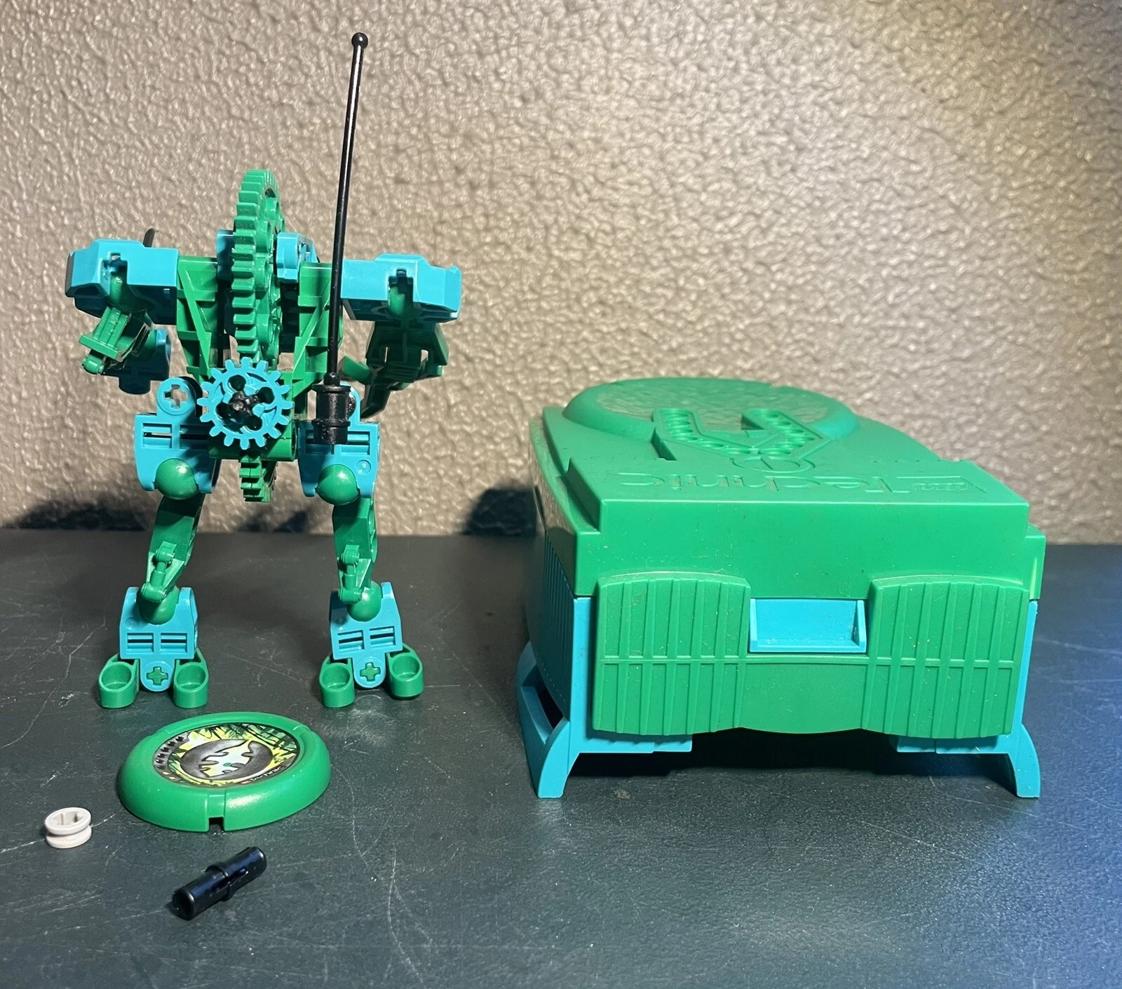 Picture 4 of 12