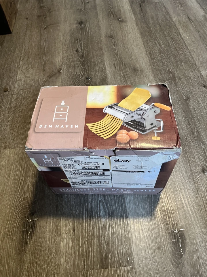 OxGord KAPM-01 Hand Roller Pasta Maker - Silver - Image 4 of 4