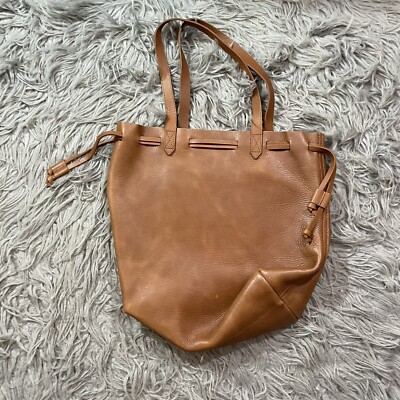 Madewell Tan Leather Drawstring Backpack Tote Madewell The Small Drawstring Transport Crossbody Cognac Tan  main image 4