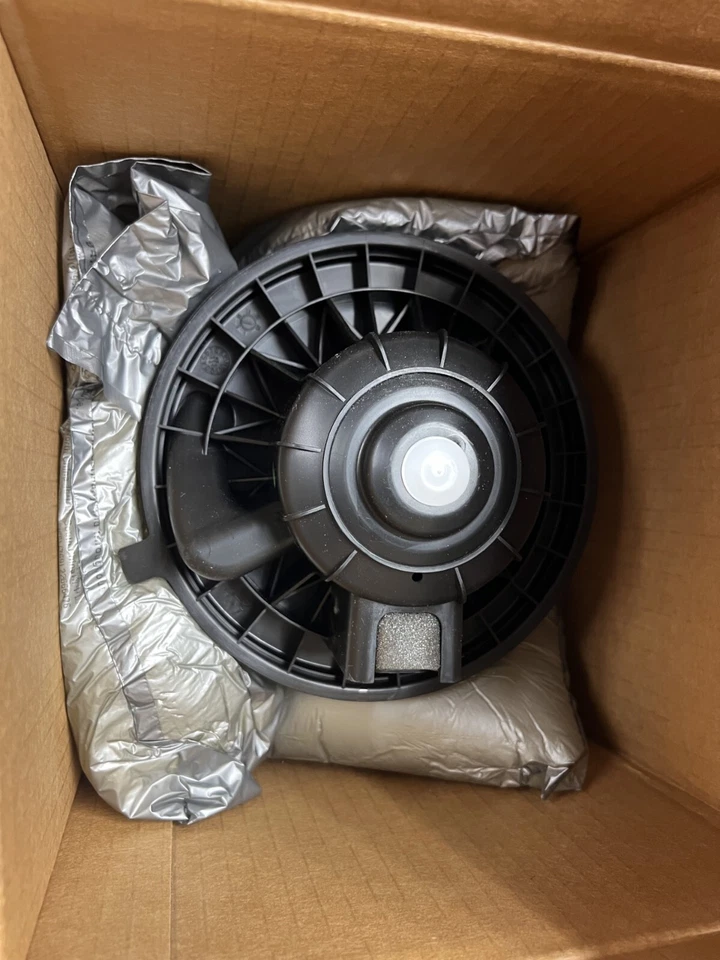 OEM GM ДВИГАТЕЛЬ ВОЗДУХОДУВКИ НАБОР 89019320 HUMMER CHEVY GMC CADILLAC - Изображение 2 из 4