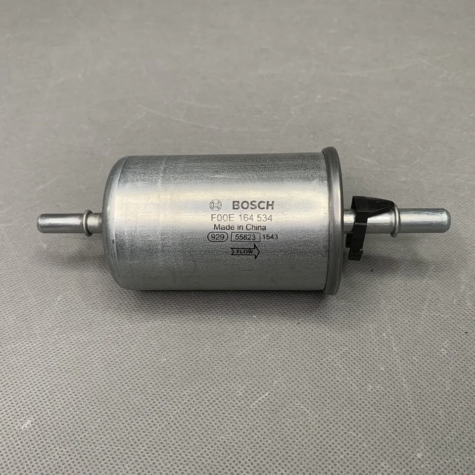 Filtro de combustible Bosch para Ford Thunderbird 1991-1997 3,8 L 77091WS Foto 3 de 4