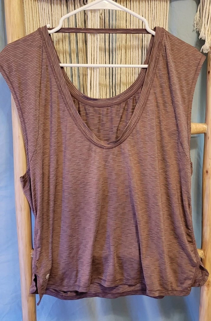target workout tops S M eBay