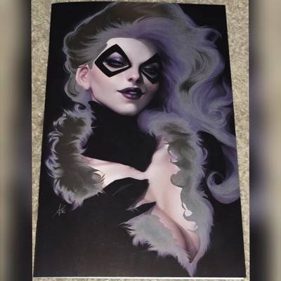 2025 Black Cat 1 NM MX La Mole Foil Virgin Artgerm Panini 1000 Foreign Variant B