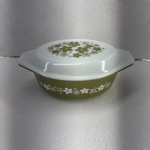 PYREX Casserole Crazy Daisy Spring Blossom 1 1/2 QT Dish w Lid Avocado Vintage