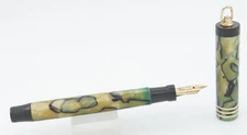 Parker Lady Duofold Pearl & Black w/Gold Trim Fountain Pen -1928 - 14kt Fine Nib