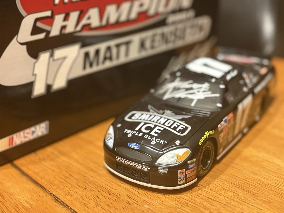 MATT KENSETH. 2003 SMIRNOFF ICE TRIPLE BLACK FORD TAURUS. AUTOGRAPHED 1:24 - Image 2 of 4