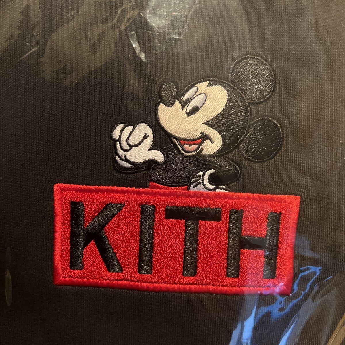 Kith Disney Mickey & Friends Box Logo Hoodie Black Size Kith Disney Mickey & Friends Box Logo Hoodie Black Size