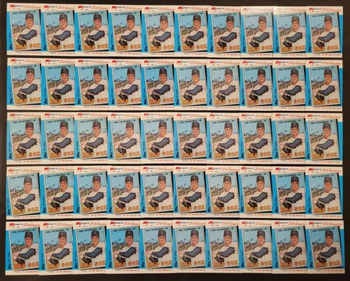 Lot of 50 CARL YASTRZEMSKI 1982 Topps Kmart Baseball Cards #11 BB4736