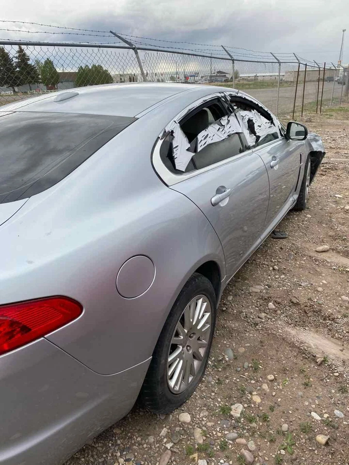 Sistema de monitoreo de presión de neumáticos usado (TPMS) modo de control se adapta a: Jaguar Xf Sus 2010 Foto 2 de 4