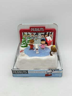 Peanuts Musical Ice Skating Rink Christmas Snoopy Charlie