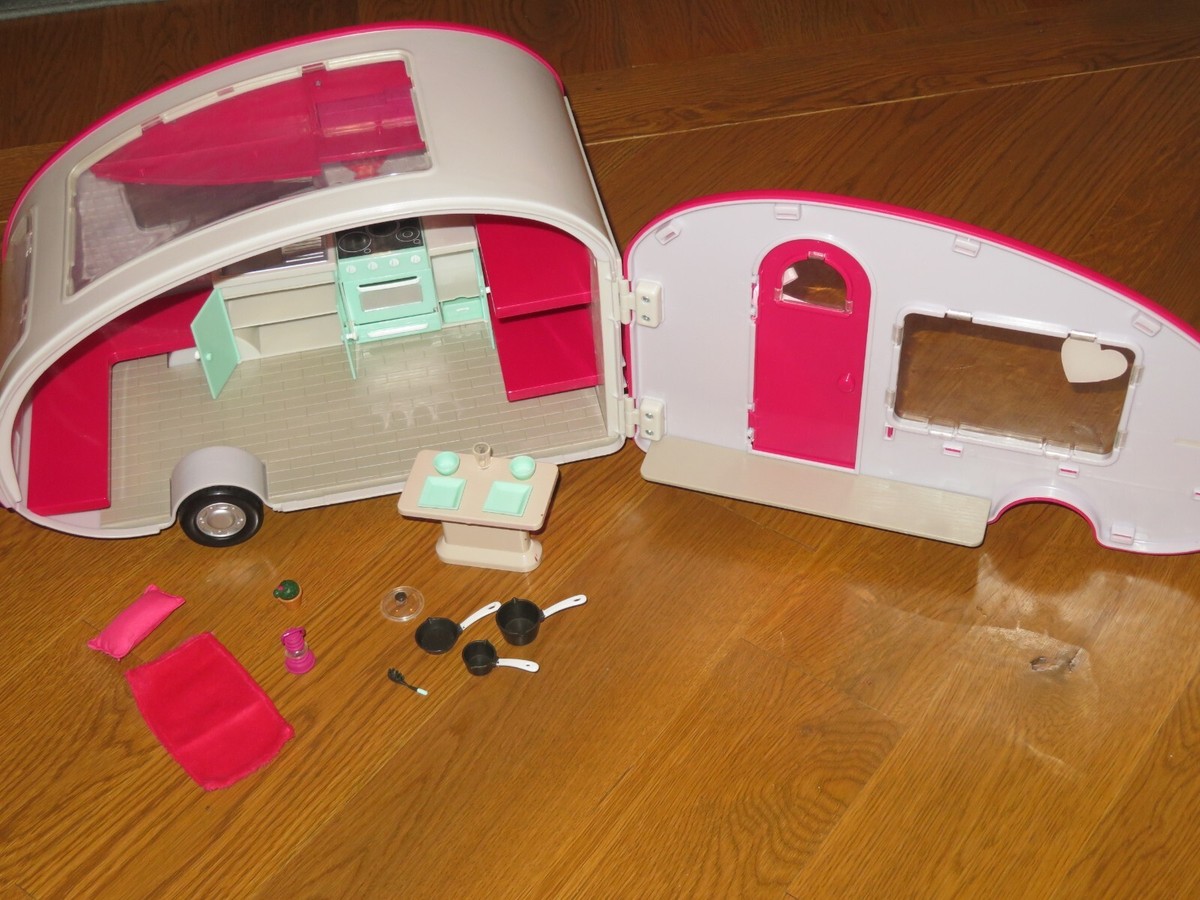 BATTAT White Pink LORI Rolling DOLL CAMPER TRAILER Light-Up with ACCESSORIES