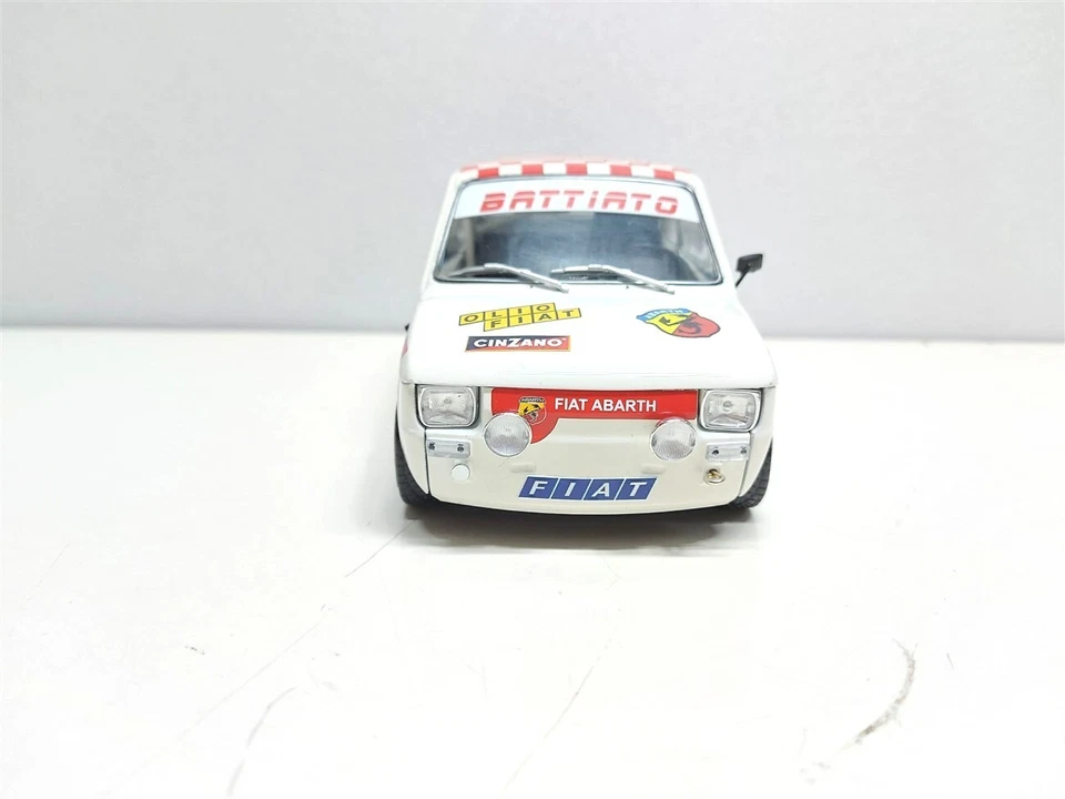 Fiat 126 Abarth Racing #106 OlioFiat - 1/18 Artigianale base MCG - Immagine 2 di 4