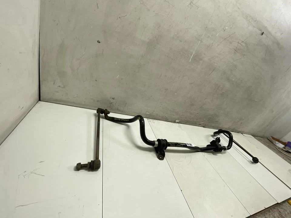 Barra estabilizadora delantera Nissan Rogue 2015 con eslabones OEM+ Foto 2 de 4