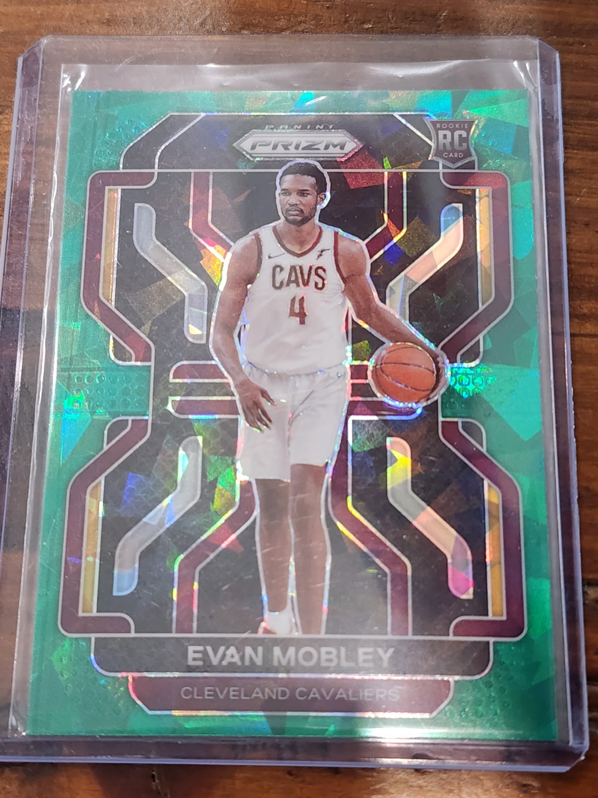 2021-22 Panini Prizm Evan Mobley Green Ice Prizm RC #325 Cleveland Cavaliers