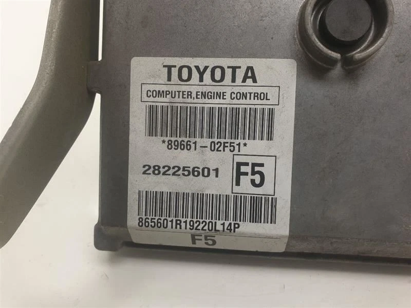 2010 TOYOTA COROLLA MOTOR MÓDULO DE CONTROLE ELETRÔNICO CONJUNTO ECM - Imagem 3 de 4