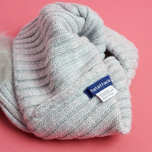NEW Hat Attack Gray Ribbed Knit Hat with Pom Pom POPSUGAR  display picture 3
