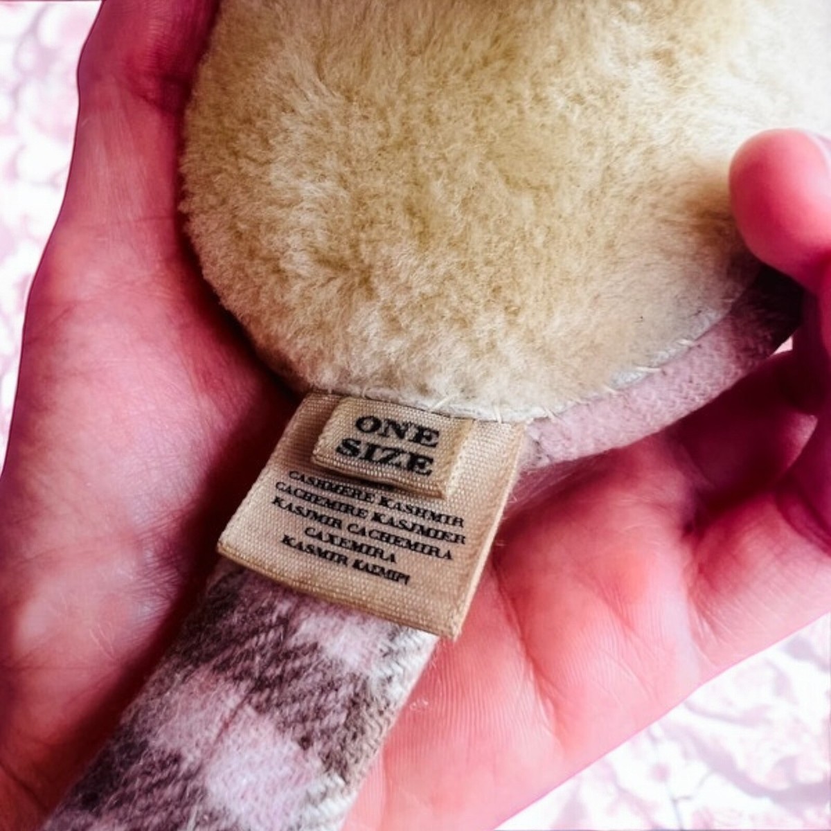 BURBERRY Light Pink Check Cashmere Earmuffs RARE | eBay