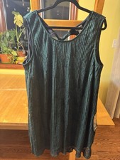 Avenue Women’s Dress Mallard Green Lace Size 18-20 nEW