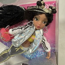 MERMAZE MERMAIDZ Color Change Jordie Mermaid Fashion Doll with Accessories NEW!