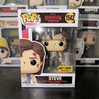 FUNKO POP! STRANGER THINGS STEVE #1542 NEW HOT TOPIC EXCLUSIVE FLASHLIGHT