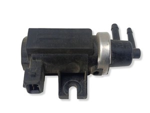 Volkswagen Polo III 6N 6N2 6NF Turbolader Druckwandler Magnetventil UST139806