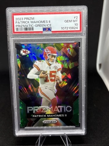 2023 PANINI PRIZM/PATRICK MAHOMES II/ PRIZMATIC/ GREEN ICE/ PSA 10
