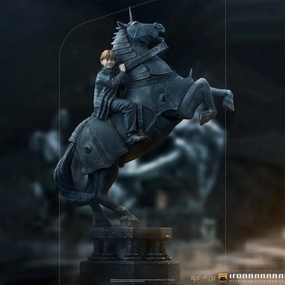 Ron Weasley at The Wizard Chess Deluxe Art Scale 1/10 - Harry Potter