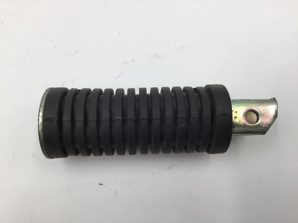 OEM 2010-2012 SYM Symba 100cc Fold Down Passenger Peg Foot Rest left or right - Image 4 of 4