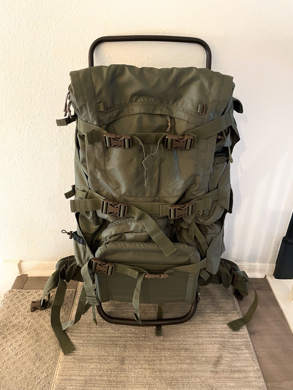 Alps OutdoorZ Commander Rucksack Backpack Pack + Frame Hunti