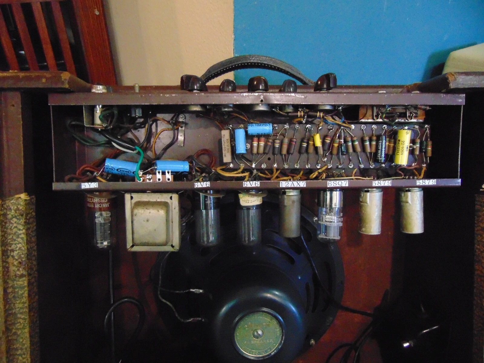 Picture 6 of 10