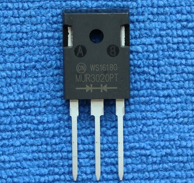 10pcs MUR3020PT MUR3020 15A, 200V Ultrafast Dual Diodes TO-247 #T5*