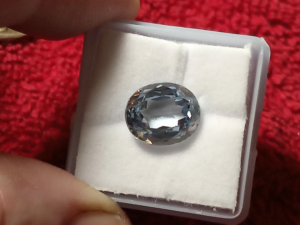 AQUAMARINE 12 × 10 × 6.6 MM Lab Created - Image 4 of 4