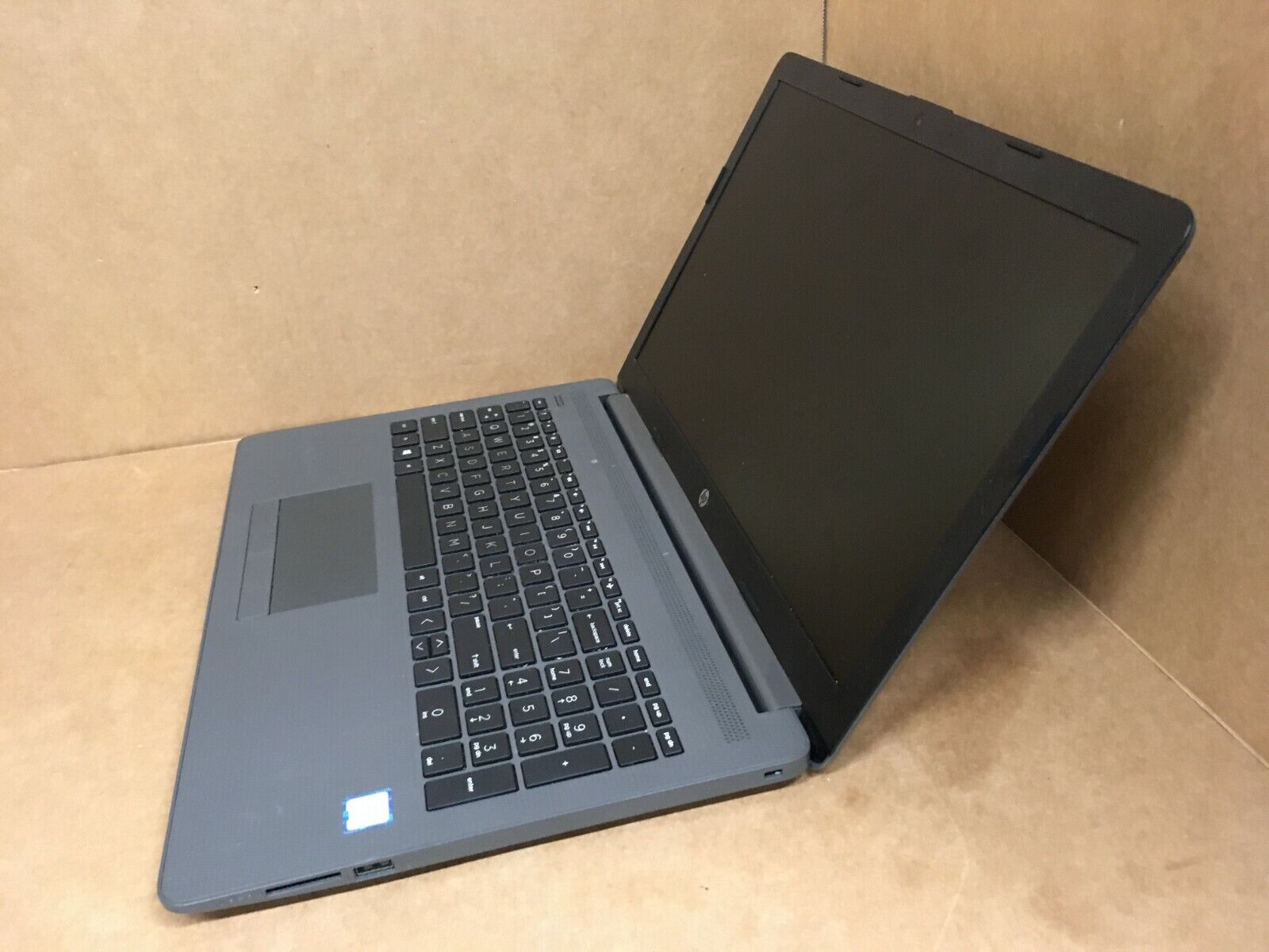 HP 250 G7 NOTEBOOK 15.6