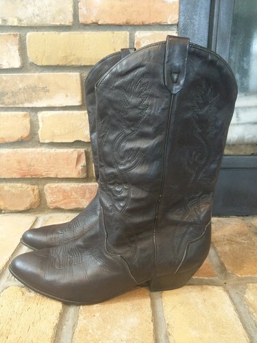 womens black cowboy boots size 10