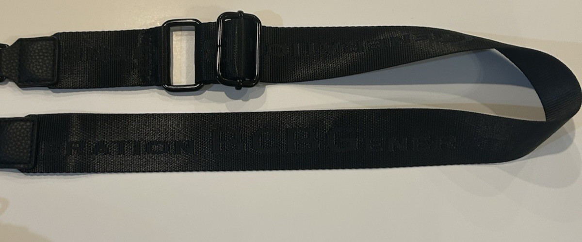 BCBGeneration Puffer Collection Black Shoulder Cr… - image 3