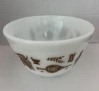 Vintage 1.5 PT  Pyrex 401 Milk Glass Mixing Bowl Brown Early American Design