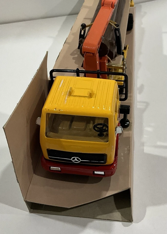 1982 Matchbox Lesney SuperKings Log Transporter K-43 - Image 4 of 4