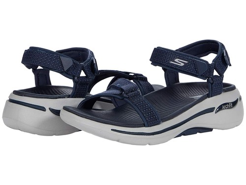 Go Walk Arch Fit Mesh Quarter Strap 