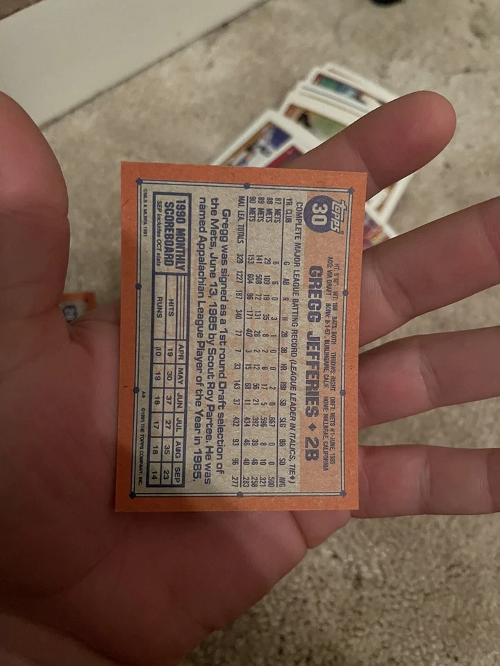 1991 Topps - A* before copyright, Bold 40th Anniversary Logo #30 Gregg Jefferies - Image 2 of 2