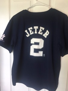 derek jeter jersey number