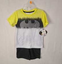 Batman Toddler Boys S/S White  Gray Top 2pc Short Set Size 4T