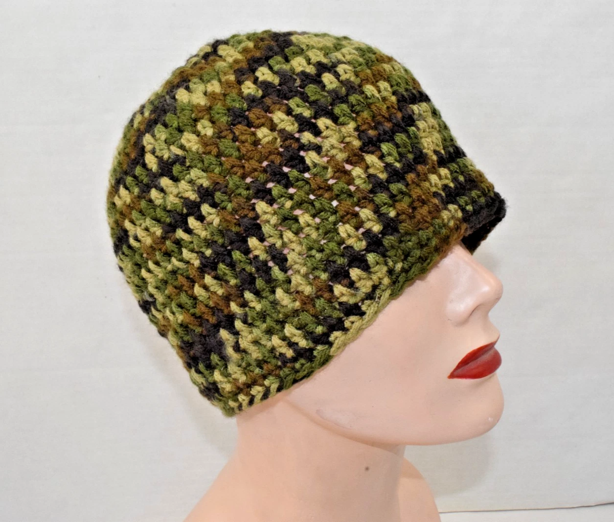 Vintage Crocheted Beanie Hat 90s Camouflage Green Black Seamless OOAK