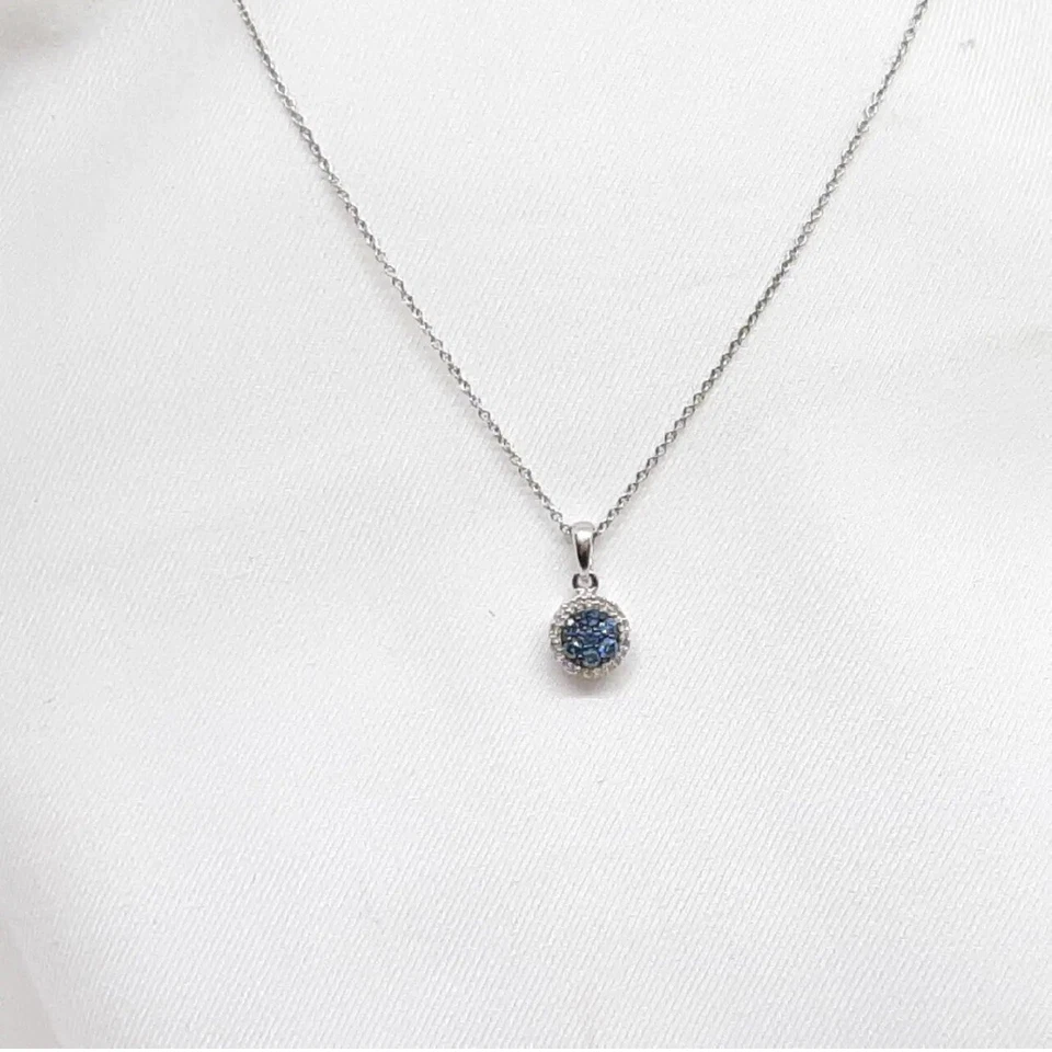 Collar de plata de ley 925 con diamantes azules naturales de 0,52 quilates H-SI2 y elegantes Foto 2 de 4