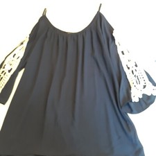 Cold Shoulder Top 3/4 Sleeve Lace Insert Boho Size Medium Spaghetti Straps 
