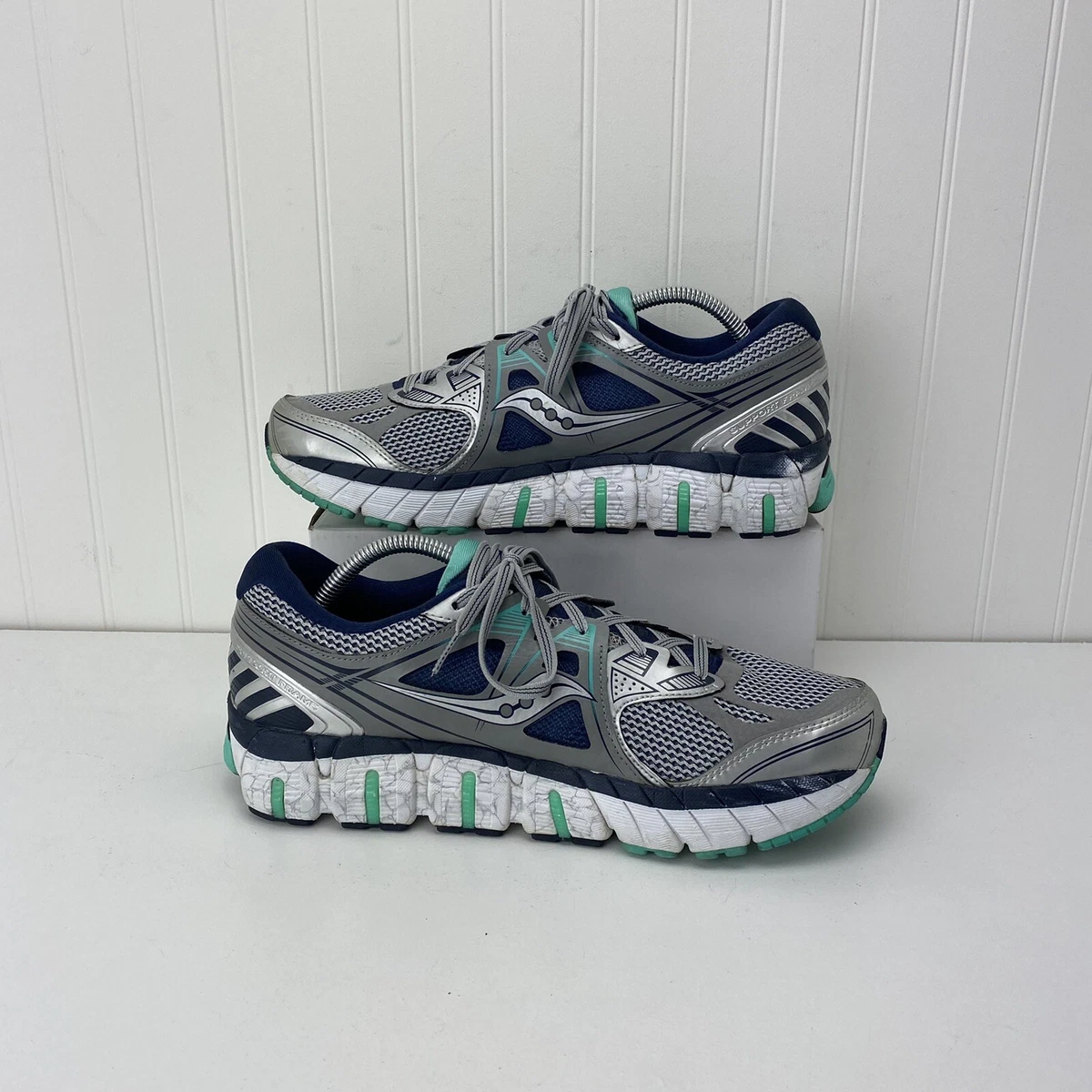 Saucony redeemer women's online sale
