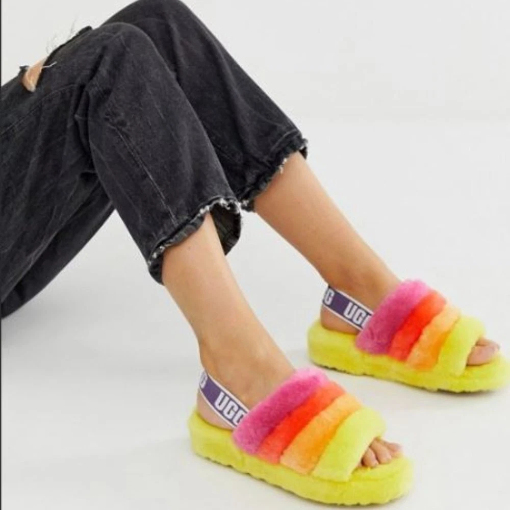 Slide UGG Fluff Yeah UggPride giallo arcobaleno US donna 9