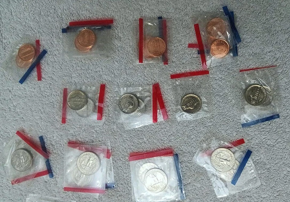 40 Mint State Coins, 1c, 5c, 10c, 25c Uncirculated Mint Cello's - Image 3 of 4