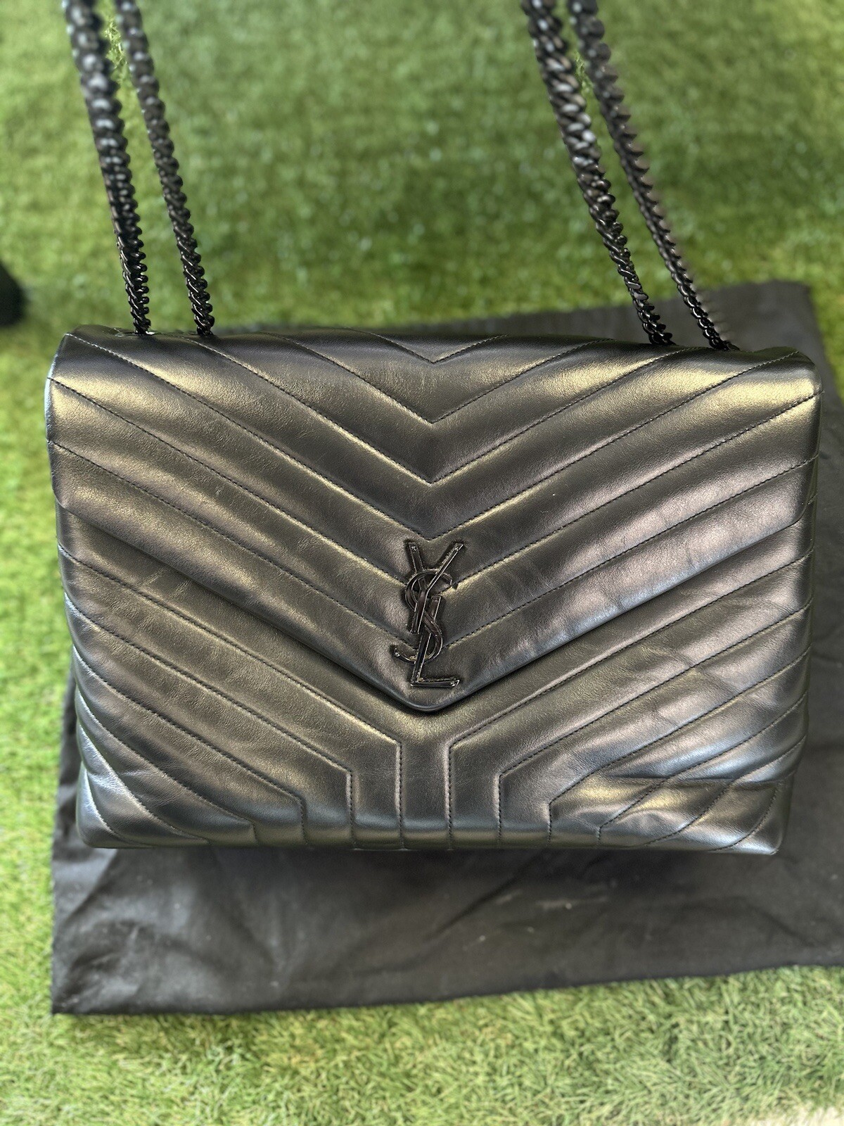 SAINT LAURENT Borsa a tracolla YSL Large Loulou nera $2650 vendita al dettaglio 100% autentica spedizione rapida